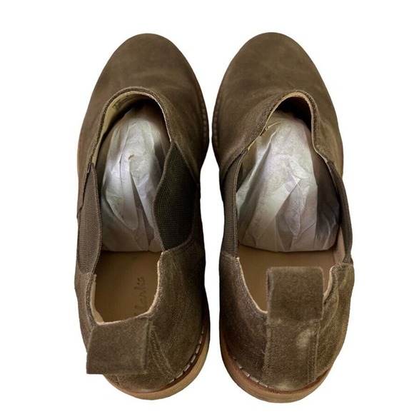 Clarks Brown Ankle Booties with Side Cutouts - Picture 9 of 16